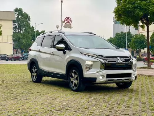 Bán Xe Xpander Cross 1.5AT 2021, đăng kí 2022