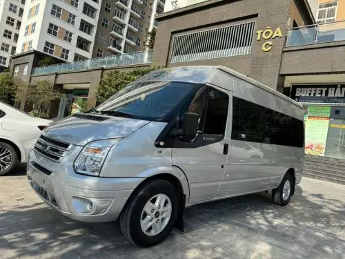Bán Xe Ford Transit 16 chỗ- 2020