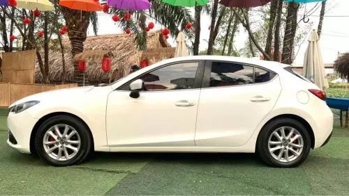Bán Xe Mazda 3 2015 hatchback