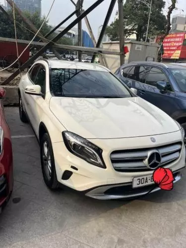 Bán Xe Mercedes Benz GLA 200 năm 2015