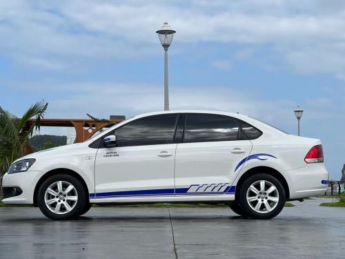 Bán Xe Volkswagen PoLo sản xuất 2015