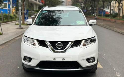 Nissan X trail 2.5 AT 2016