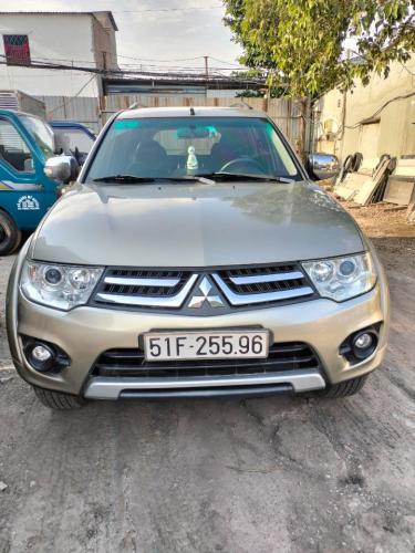 Bán Xe Mitsubishi Pajero sport sản xuất 2015