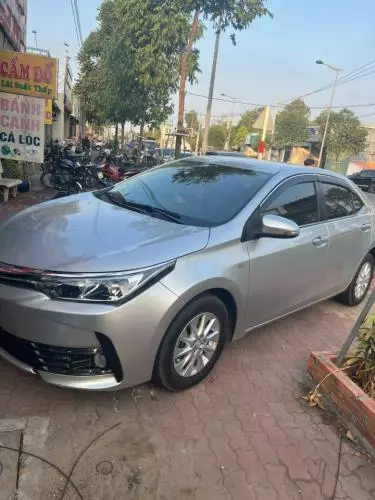 Bán Xe Toyota Corolla Altis 2018 bản 1.8E
