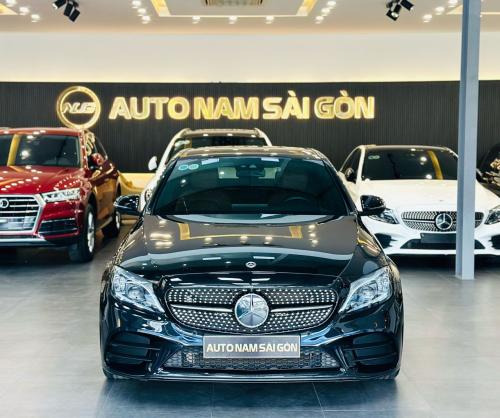 Bán Xe Mercedes-benz C300 AMG Model 2021
