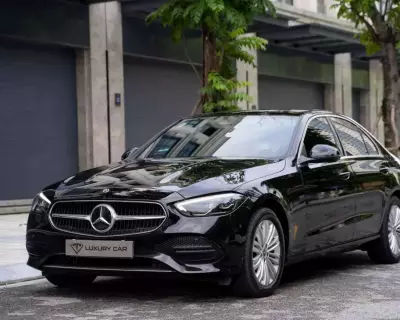 🚗 Mercedes C200 Avantgarde 2023: Odo chỉ 2 vạn mà giá tầm C200 cũ - option mới nhất