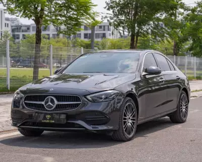 🚗 Mercedes C200 Plus 2022: Nhiều option nhưng giá vẫn êm