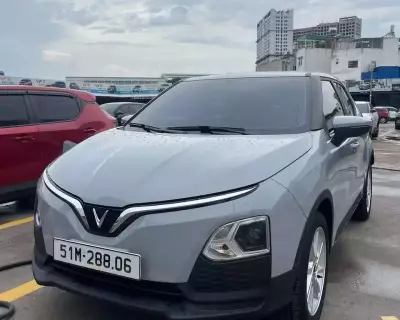 Cho thuê xe VinFast VF5 Plus tại HCM