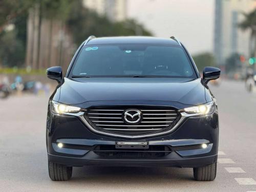 Bán xe Mazda CX8 Deluxe 2021, màu đen.
