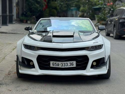 Bán xe Chevrolet Camaro 2.0 Turbo 2016, màu trắng