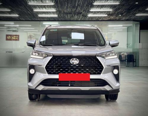 Bán xe Toyota Veloz Cross 1.5 CVT 2025, màu bạc
