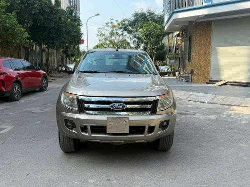 Bán xe Ford ranger sx 2013 bản XLT 