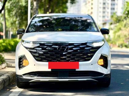 Bán xe Hyundai Custin Cao Cấp 2.0T 2024, màu trắng