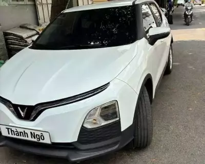 Cho thuê xe VinFast VF5 Plus tại HCM