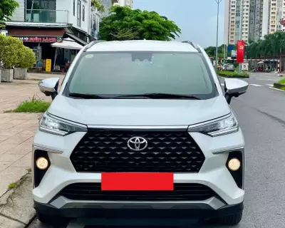 Bán xe Toyota Veloz Cross Top 1.5 CVT 2026, màu trắng ngọc trai