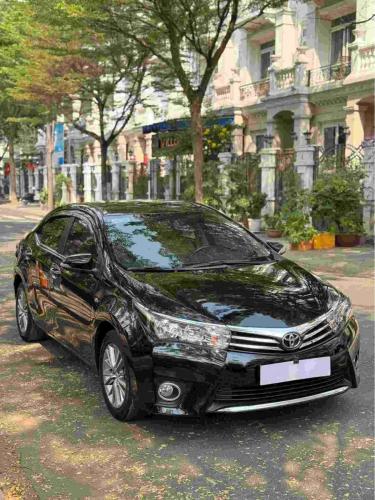Bán xe Toyota Altis 2015