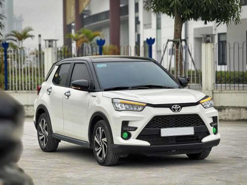 Bán xe Toyota raize 2025