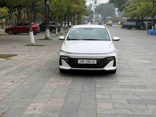 Hyundai Accent 1.5 AT bản cao cấp sản xuất 2025
