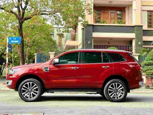 Bán xe Ford Everest 2020 – Bản Full Titanium 1 Cầu