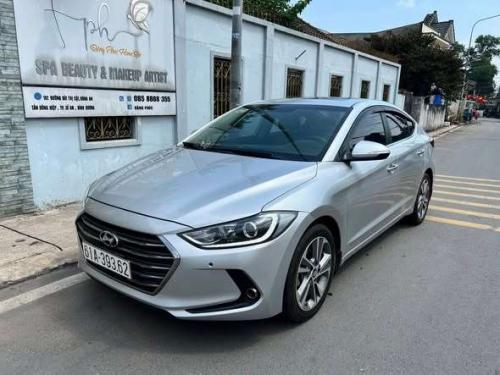 Bán xe Hyundai Elantra bản 2.0AT đời 2016