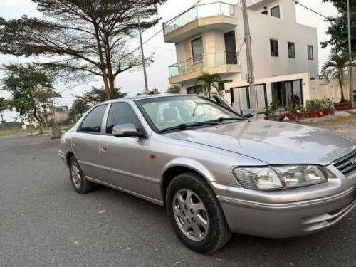 CAMRY GLi 2.2 phiên bản Viên Đạn cao cấp 2001