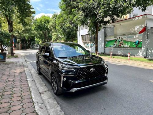 Bán xe Toyota veloz top 2022 2,2van