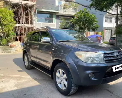 BÁN TOYOTA FORTUNER 2009 – 2.7V 4x4 AT – MÁY XĂNG