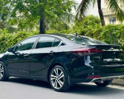 Cần bán Kia cerato 1.6 at
