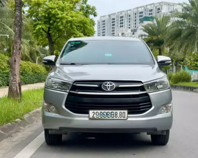 Cần bán Innova 2.0E MT 