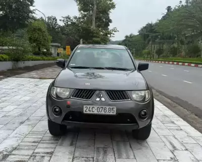 Mitsubishi Triton 2 cầu 2009