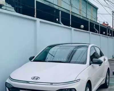 Cho thuê xe Hyundai Accent 2024 tại Bình Dương