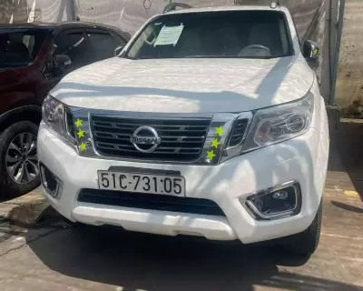 Nissan Navara 2015 2 cầu