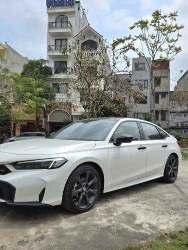 Chính Chủ Bán Xe Siêu Lướt – Honda Civic E:HEV