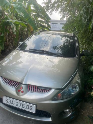 Cần bán Mitsubishi Grandis 2.4 AT – Xe 7 chỗ rộng rãi, máy êm, giữ gìn kỹ