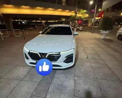 Cho thuê xe VinFast Lux A2.0 tại Hải Phòng