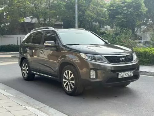 Bán xe Kia Sorento 2.4AT máy xăng