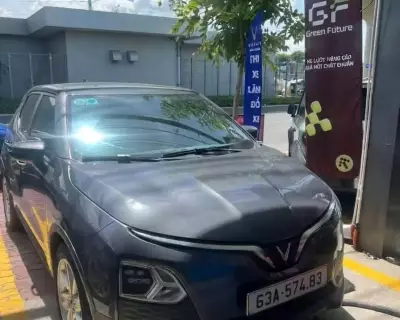 Cần cho thuê VF5 Plus free sạc theo tháng tại HCM