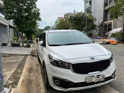 Bán Xe Kia Sedona 2016