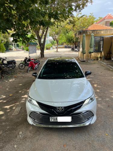 Bán Xe Toyota Camry 2020