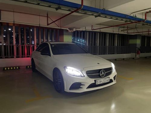 Bán Xe Mercedes C300 AMG 2019