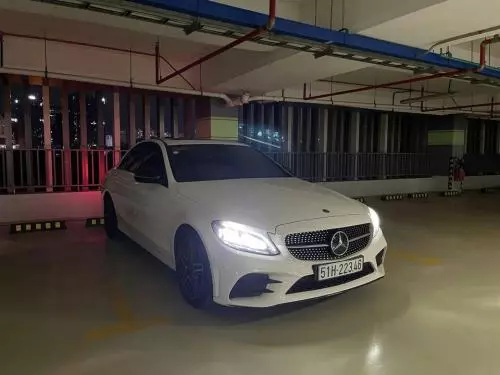 Bán Xe Mercedes C300 AMG 2019