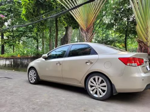 Bán Xe Kia Forte 2011
