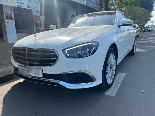 Bán Xe Mercedes-Benz E200 2021
