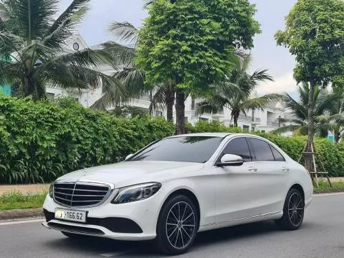 Bán Xe Mercedes Benz C200 2021