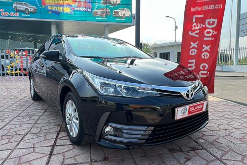 Bán Xe Toyota Corolla Altis 2017