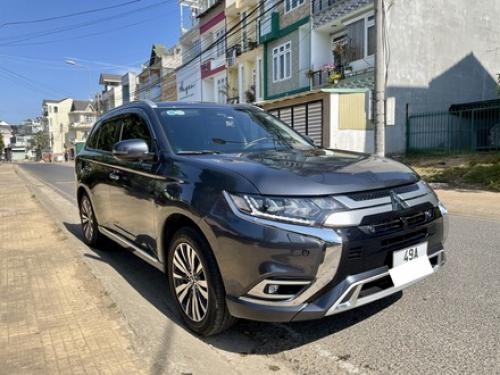 Bán Xe Mitsubishi Outlander 2.0 Premium 2022