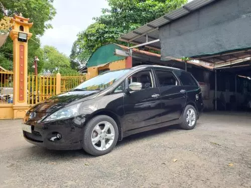 Bán Xe Mitsubishi Grandis 2009