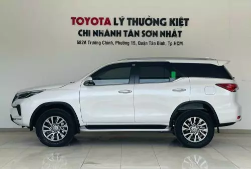 Bán Xe TOYOTA FORTUNER 2.7AT 4x2 2022