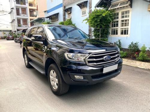 Bán Xe Ford Everest Ambiente 2018