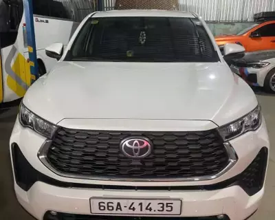 Cho thuê xe Innova cross tại Đồng Tháp
